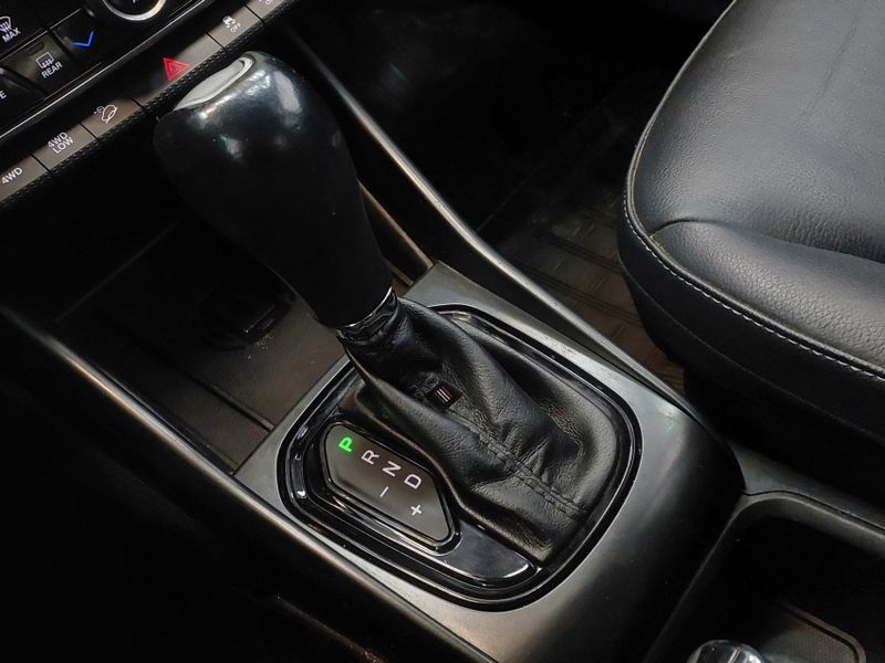 Fiat TORO 2.0 16V TURBO DIESEL VOLCANO 4WD AT9 2022/2022 BETIOLO NOVOS E SEMINOVOS LAJEADO / Carros no Vale