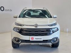 Fiat TORO 2.0 16V TURBO DIESEL VOLCANO 4WD AT9 2016/2017 BETIOLO NOVOS E SEMINOVOS LAJEADO / Carros no Vale