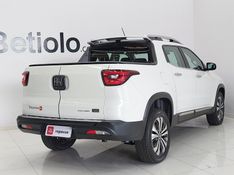Fiat TORO 2.0 16V TURBO DIESEL VOLCANO 4WD AT9 2022/2022 BETIOLO NOVOS E SEMINOVOS LAJEADO / Carros no Vale
