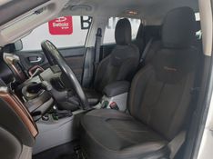Fiat TORO 2.0 16V TURBO DIESEL VOLCANO 4WD AT9 2016/2017 BETIOLO NOVOS E SEMINOVOS LAJEADO / Carros no Vale
