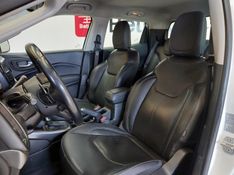 Fiat TORO 2.0 16V TURBO DIESEL VOLCANO 4WD AT9 2022/2022 BETIOLO NOVOS E SEMINOVOS LAJEADO / Carros no Vale