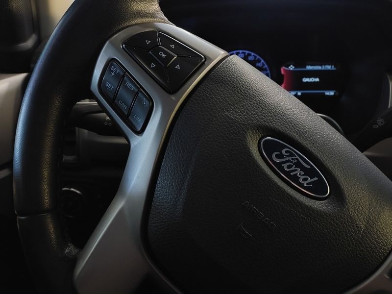 Ford RANGER 3.2 XLT 4X4 CD 20V DIESEL 4P AUTOMÁTICO 2020/2020 BETIOLO NOVOS E SEMINOVOS LAJEADO / Carros no Vale