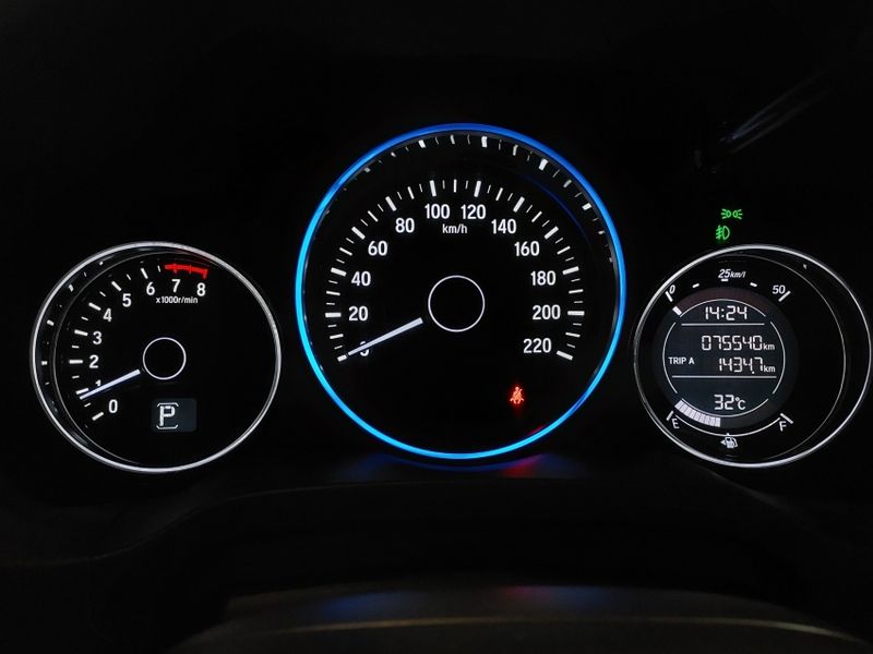 Honda HR-V 1.8 16V FLEX EXL 4P AUTOMÁTICO 2021/2021 BETIOLO NOVOS E SEMINOVOS LAJEADO / Carros no Vale