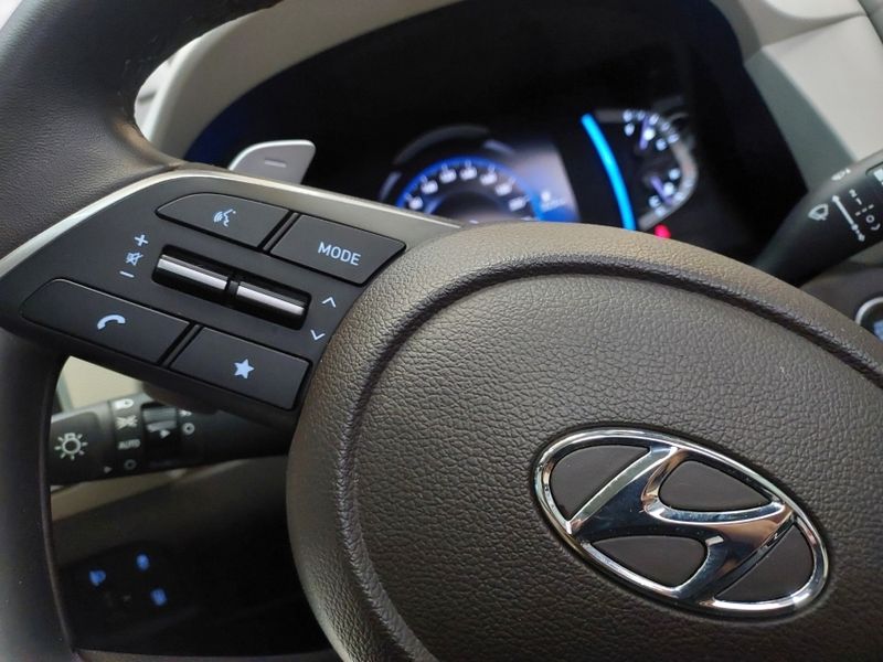 Hyundai CRETA 2.0 FLEX ULTIMATE AUTOMÁTICO 2022/2022 BETIOLO NOVOS E SEMINOVOS LAJEADO / Carros no Vale