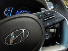 Hyundai CRETA 2.0 FLEX ULTIMATE AUTOMÁTICO 2022/2022 BETIOLO NOVOS E SEMINOVOS LAJEADO / Carros no Vale