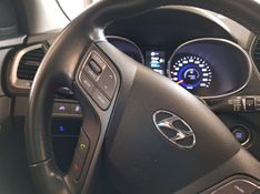 Hyundai SANTA FÉ 3.3 MPFI 4X4 7 LUGARES V6 270CV GASOLINA 4P AUTOMÁTICO 2014/2015 BETIOLO NOVOS E SEMINOVOS LAJEADO / Carros no Vale