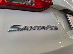 Hyundai SANTA FÉ 3.3 MPFI 4X4 7 LUGARES V6 270CV GASOLINA 4P AUTOMÁTICO 2014/2015 BETIOLO NOVOS E SEMINOVOS LAJEADO / Carros no Vale