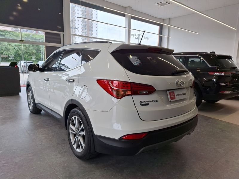 Hyundai SANTA FÉ 3.3 MPFI 4X4 7 LUGARES V6 270CV GASOLINA 4P AUTOMÁTICO 2014/2015 BETIOLO NOVOS E SEMINOVOS LAJEADO / Carros no Vale