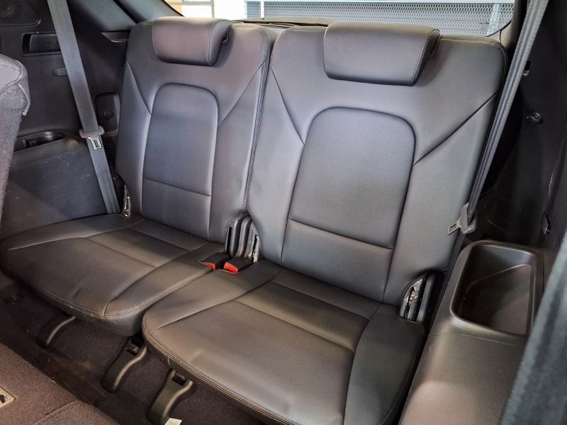 Hyundai SANTA FÉ 3.3 MPFI 4X4 7 LUGARES V6 270CV GASOLINA 4P AUTOMÁTICO 2014/2015 BETIOLO NOVOS E SEMINOVOS LAJEADO / Carros no Vale