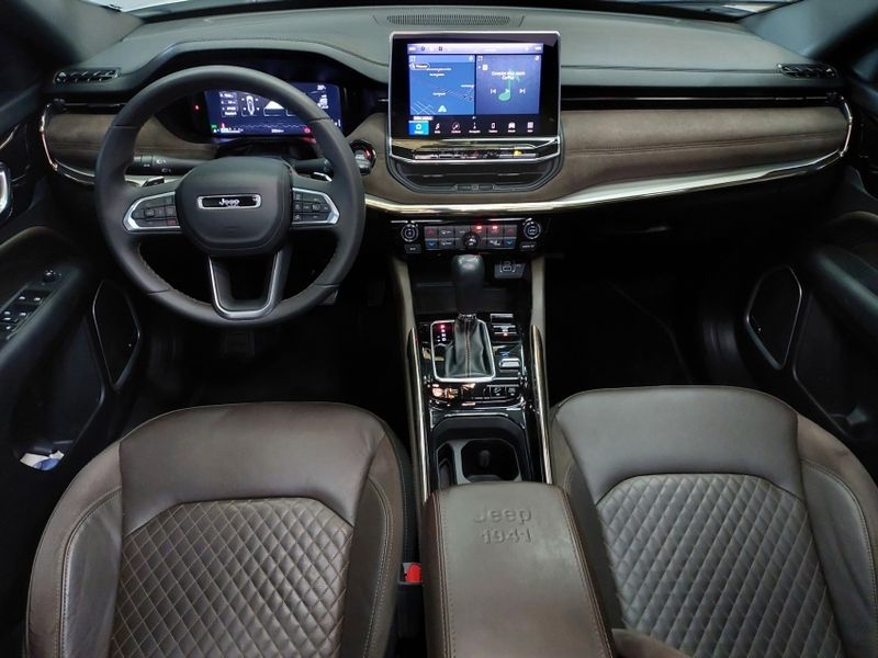 JEEP COMMANDER 2.0 TD380 TURBO DIESEL OVERLAND AT9 2023/2023 BETIOLO NOVOS E SEMINOVOS LAJEADO / Carros no Vale