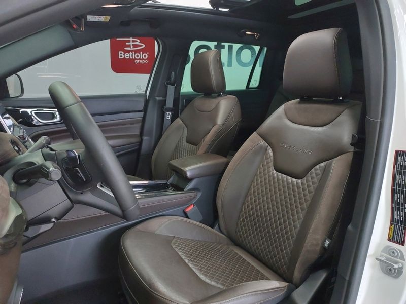 JEEP COMMANDER 2.0 TD380 TURBO DIESEL OVERLAND AT9 2023/2023 BETIOLO NOVOS E SEMINOVOS LAJEADO / Carros no Vale