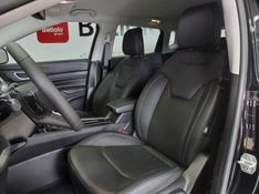 JEEP COMPASS 1.3 T270 TURBO FLEX LONGITUDE AT6 2024/2024 BETIOLO NOVOS E SEMINOVOS LAJEADO / Carros no Vale
