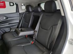JEEP COMPASS 1.3 T270 TURBO FLEX LONGITUDE AT6 2023/2023 BETIOLO NOVOS E SEMINOVOS LAJEADO / Carros no Vale