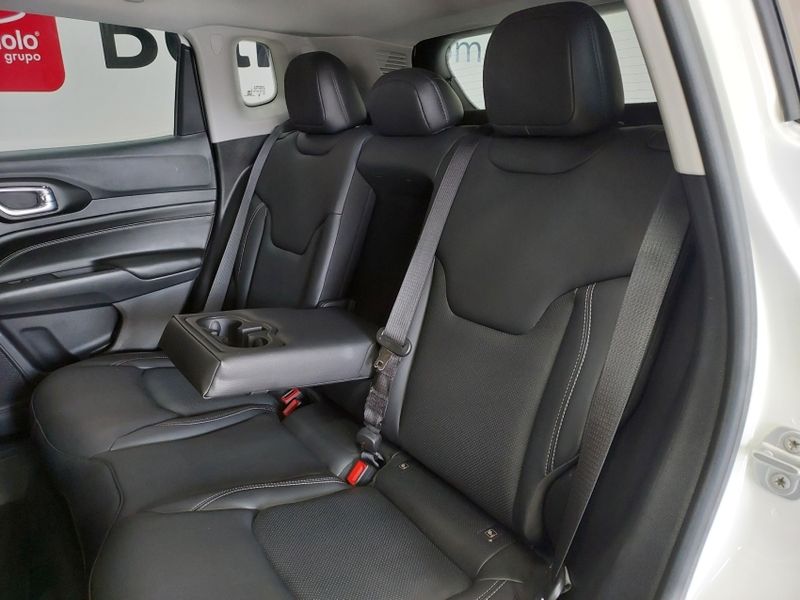 JEEP COMPASS 1.3 T270 TURBO FLEX LONGITUDE AT6 2023/2023 BETIOLO NOVOS E SEMINOVOS LAJEADO / Carros no Vale
