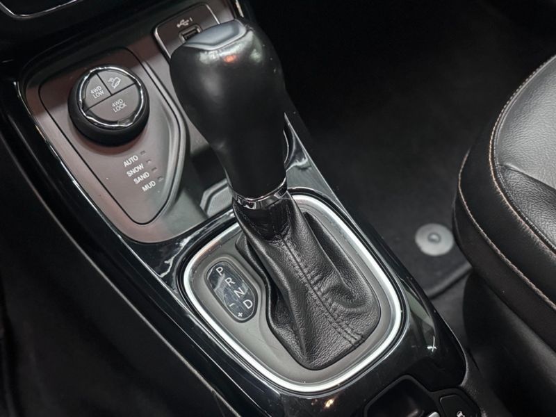 JEEP COMPASS 2.0 16V DIESEL LIMITED 4X4 AUTOMÁTICO 2021/2021 BETIOLO NOVOS E SEMINOVOS LAJEADO / Carros no Vale