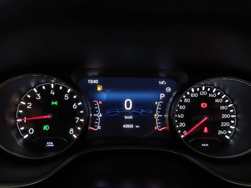 JEEP COMPASS 2.0 16V FLEX LIMITED AUTOMÁTICO 2019/2019 BETIOLO NOVOS E SEMINOVOS LAJEADO / Carros no Vale