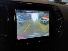 JEEP COMPASS 2.0 16V FLEX LIMITED AUTOMÁTICO 2019/2019 BETIOLO NOVOS E SEMINOVOS LAJEADO / Carros no Vale
