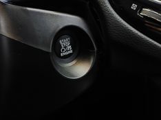 JEEP COMPASS 2.0 16V FLEX LIMITED AUTOMÁTICO 2020/2020 BETIOLO NOVOS E SEMINOVOS LAJEADO / Carros no Vale