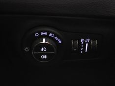 JEEP COMPASS 2.0 16V FLEX LIMITED AUTOMÁTICO 2019/2019 BETIOLO NOVOS E SEMINOVOS LAJEADO / Carros no Vale