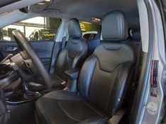 JEEP COMPASS 2.0 16V FLEX LIMITED AUTOMÁTICO 2019/2019 BETIOLO NOVOS E SEMINOVOS LAJEADO / Carros no Vale