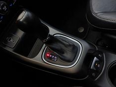 JEEP COMPASS 2.0 16V FLEX LONGITUDE AUTOMÁTICO 2017/2018 BETIOLO NOVOS E SEMINOVOS LAJEADO / Carros no Vale