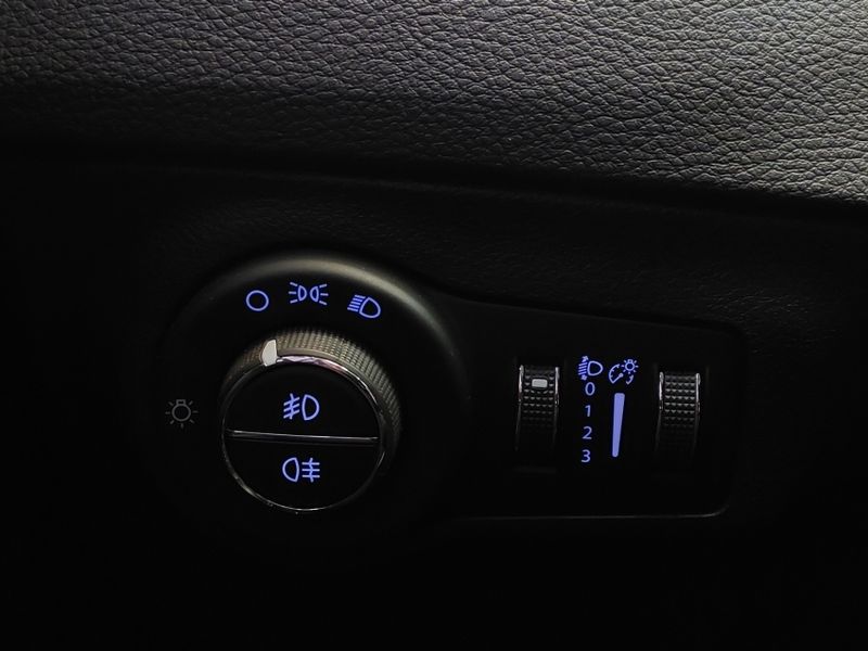 JEEP COMPASS 2.0 16V FLEX LONGITUDE AUTOMÁTICO 2017/2018 BETIOLO NOVOS E SEMINOVOS LAJEADO / Carros no Vale