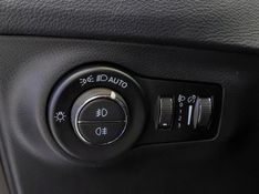 JEEP COMPASS 2.0 16V FLEX LONGITUDE AUTOMÁTICO 2021/2021 BETIOLO NOVOS E SEMINOVOS LAJEADO / Carros no Vale