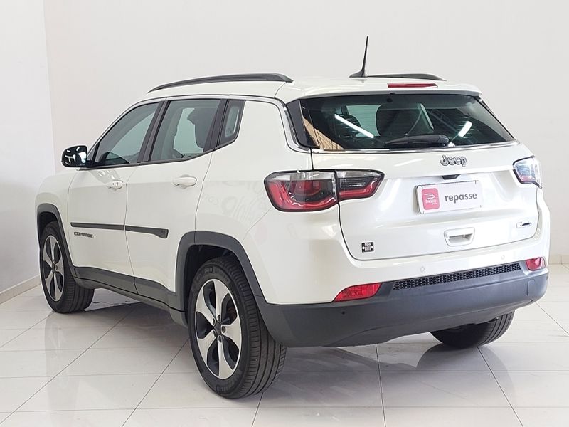 JEEP COMPASS 2.0 16V FLEX LONGITUDE AUTOMÁTICO 2017/2018 BETIOLO NOVOS E SEMINOVOS LAJEADO / Carros no Vale