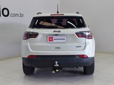JEEP COMPASS 2.0 16V FLEX LONGITUDE AUTOMÁTICO 2017/2018 BETIOLO NOVOS E SEMINOVOS LAJEADO / Carros no Vale