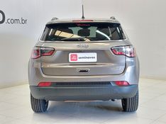 JEEP COMPASS 2.0 16V FLEX LONGITUDE AUTOMÁTICO 2021/2021 BETIOLO NOVOS E SEMINOVOS LAJEADO / Carros no Vale