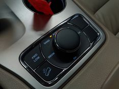 JEEP GRAND CHEROKEE 3.0 LIMITED 4X4 V6 24V TURBO DIESEL 4P AUTOMÁTICO 2014/2015 BETIOLO NOVOS E SEMINOVOS LAJEADO / Carros no Vale