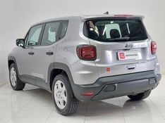 JEEP RENEGADE 1.3 T270 TURBO FLEX AT6 2024/2024 BETIOLO NOVOS E SEMINOVOS LAJEADO / Carros no Vale