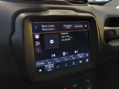 JEEP RENEGADE 1.3 T270 TURBO FLEX LONGITUDE AT6 2022/2023 BETIOLO NOVOS E SEMINOVOS LAJEADO / Carros no Vale
