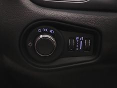 JEEP RENEGADE 1.3 T270 TURBO FLEX LONGITUDE AT6 2022/2023 BETIOLO NOVOS E SEMINOVOS LAJEADO / Carros no Vale