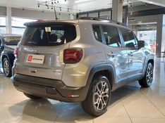 JEEP RENEGADE 1.3 T270 TURBO FLEX LONGITUDE AT6 2022/2023 BETIOLO NOVOS E SEMINOVOS LAJEADO / Carros no Vale