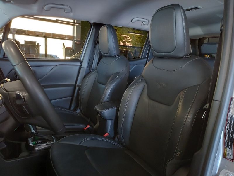 JEEP RENEGADE 1.3 T270 TURBO FLEX LONGITUDE AT6 2022/2023 BETIOLO NOVOS E SEMINOVOS LAJEADO / Carros no Vale