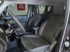 JEEP RENEGADE 1.3 T270 TURBO FLEX LONGITUDE AT6 2023/2024 BETIOLO NOVOS E SEMINOVOS LAJEADO / Carros no Vale