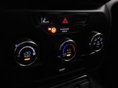 JEEP RENEGADE 1.3 T270 TURBO FLEX SPORT AT6 2022/2022 BETIOLO NOVOS E SEMINOVOS LAJEADO / Carros no Vale