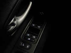 JEEP RENEGADE 1.3 T270 TURBO FLEX SPORT AT6 2022/2022 BETIOLO NOVOS E SEMINOVOS LAJEADO / Carros no Vale