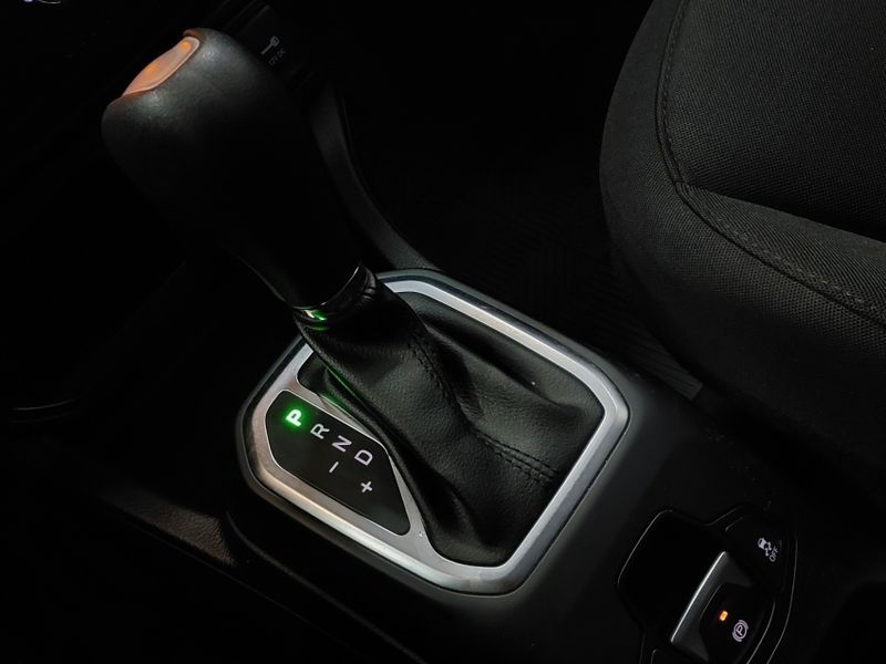 JEEP RENEGADE 1.8 16V FLEX SPORT 4P AUTOMÁTICO 2019/2019 BETIOLO NOVOS E SEMINOVOS LAJEADO / Carros no Vale