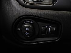 JEEP RENEGADE 1.8 16V FLEX SPORT 4P AUTOMÁTICO 2021/2021 BETIOLO NOVOS E SEMINOVOS LAJEADO / Carros no Vale