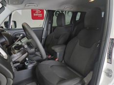 JEEP RENEGADE 1.8 16V FLEX SPORT 4P AUTOMÁTICO 2019/2019 BETIOLO NOVOS E SEMINOVOS LAJEADO / Carros no Vale