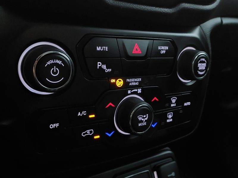 JEEP RENEGADE 2.0 16V TURBO DIESEL LONGITUDE 4P 4X4 AUTOMÁTICO 2021/2021 BETIOLO NOVOS E SEMINOVOS LAJEADO / Carros no Vale