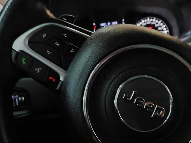 JEEP RENEGADE 2.0 16V TURBO DIESEL LONGITUDE 4P 4X4 AUTOMÁTICO 2021/2021 BETIOLO NOVOS E SEMINOVOS LAJEADO / Carros no Vale