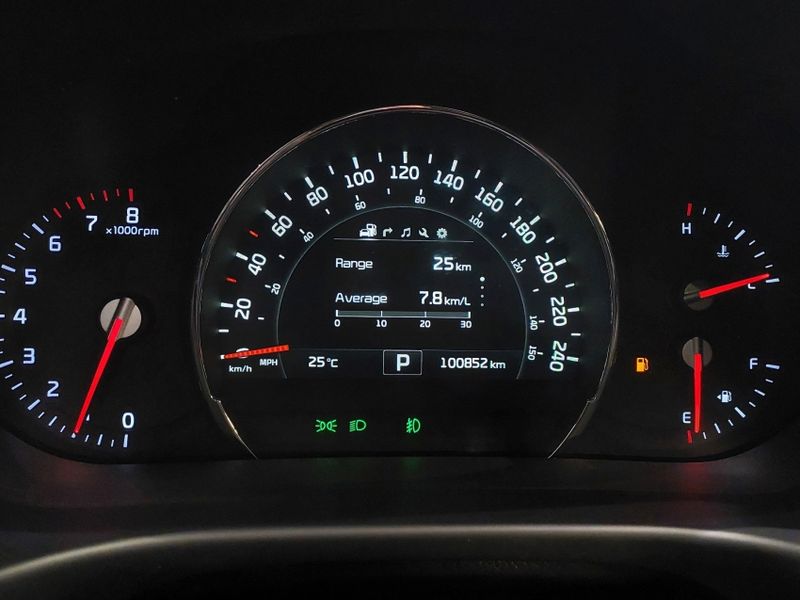 KIA SORENTO 3.3 V6 GASOLINA EX 7L AUTOMATICO 2017/2018 BETIOLO NOVOS E SEMINOVOS LAJEADO / Carros no Vale