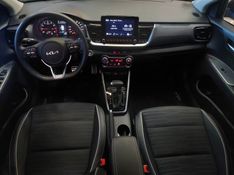 KIA STONIC 1.0 TGDI MHEV SX AUTOMÁTICO 2023/2024 BETIOLO NOVOS E SEMINOVOS LAJEADO / Carros no Vale