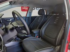 KIA STONIC 1.0 TGDI MHEV SX AUTOMÁTICO 2023/2024 BETIOLO NOVOS E SEMINOVOS LAJEADO / Carros no Vale