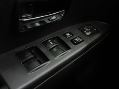Mitsubishi ASX 2.0 4X2 16V GASOLINA 4P MANUAL 2013/2014 BETIOLO NOVOS E SEMINOVOS LAJEADO / Carros no Vale