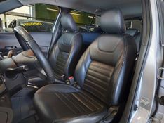 Nissan KICKS 1.6 16V FLEXSTART SV 4P XTRONIC 2018/2018 BETIOLO NOVOS E SEMINOVOS LAJEADO / Carros no Vale