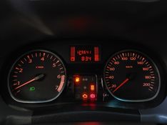 Renault DUSTER 1.6 DYNAMIQUE 4X2 16V FLEX 4P MANUAL 2014/2015 BETIOLO NOVOS E SEMINOVOS LAJEADO / Carros no Vale